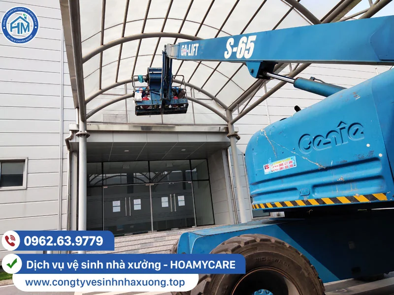 Dịch vụ vệ sinh trần nhà xưởng tại congtyvesinhnhaxuong.top