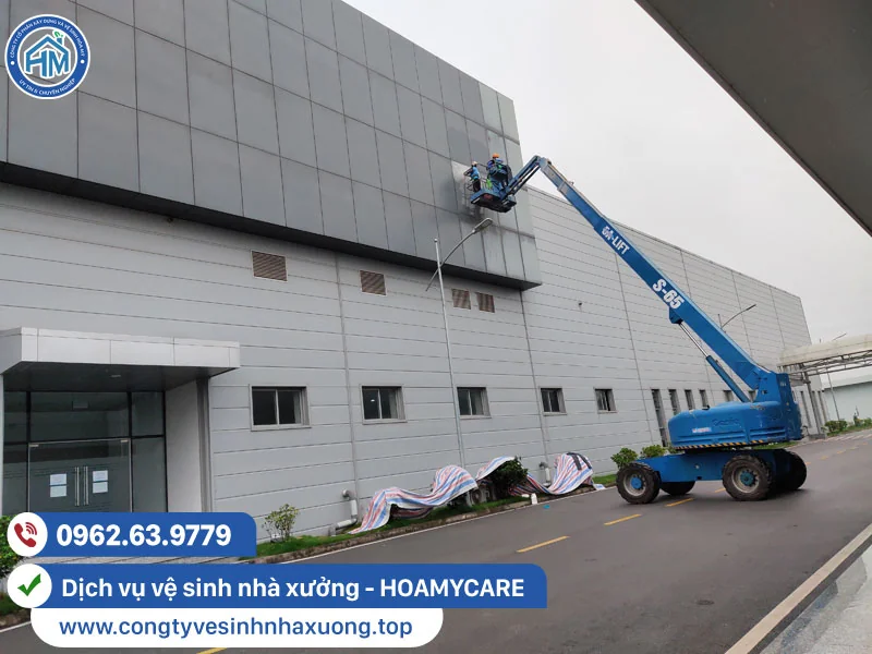 Dịch vụ vệ sinh nhà xưởng HOAMYCARE